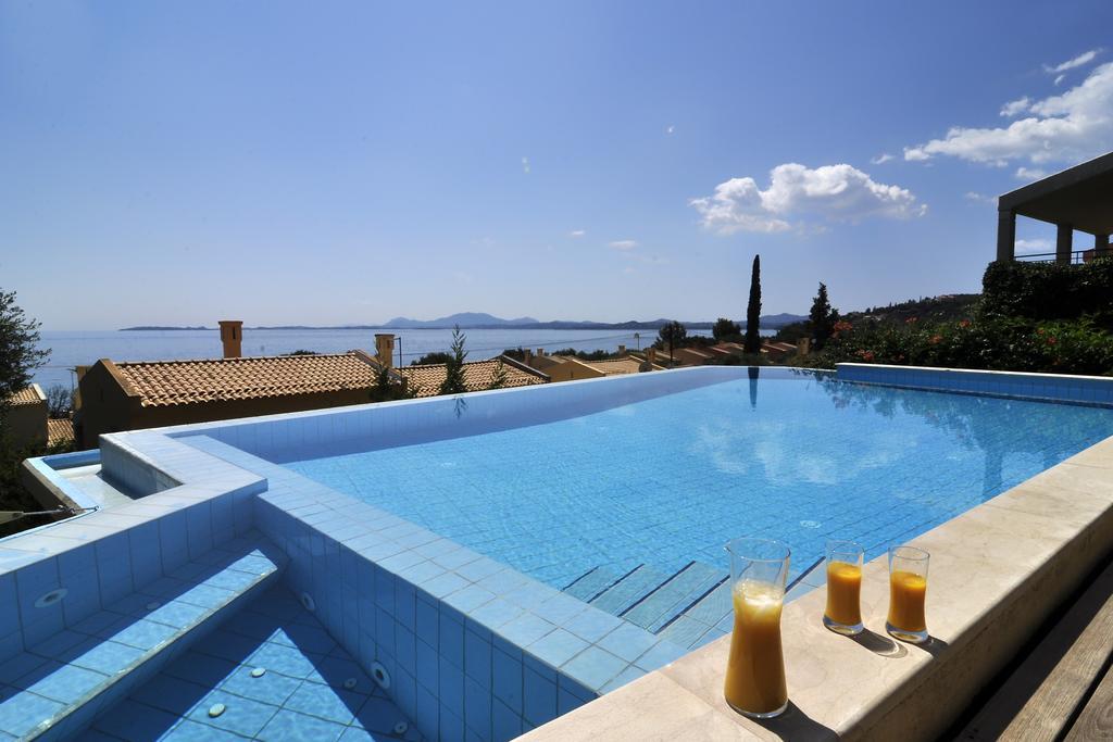 Villa Aeolos Barbati Exteriér fotografie