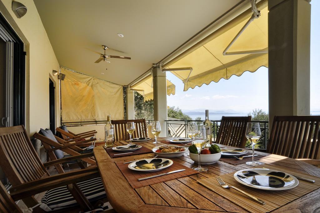 Villa Aeolos Barbati Exteriér fotografie